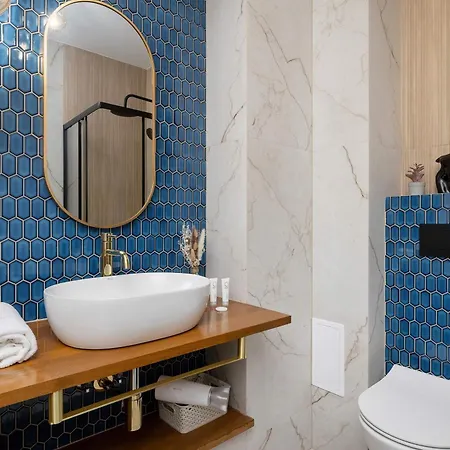 Appartement Elegant With A Work Space Close To The Center By Renters *