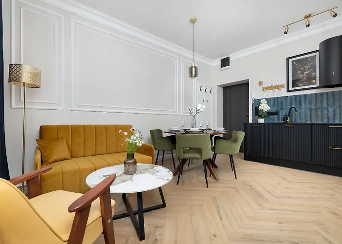 Elegant With A Work Space Close To The Center By Renters Apartament *